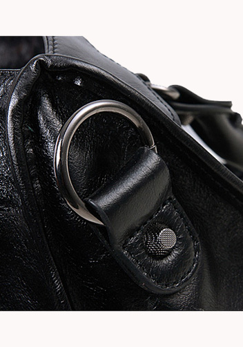 The Route 66 Trendy Cowhide Leather Bag Black