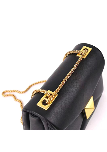 Super Three Pockets Purse Croc Effect Leather Black
