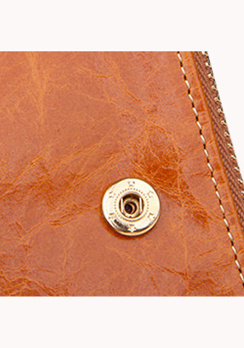 Tina Vintage Oil Wax Cowhide Zip Wallet Camel