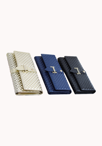 The Priscilla Wallet Leather Black
