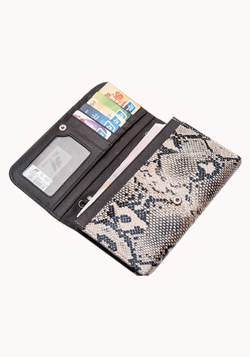 Elizabeth Python Leather Clutch Wallet Beige