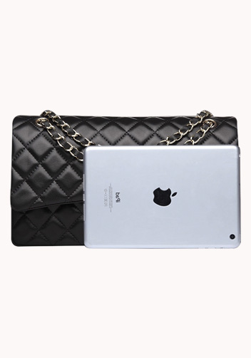Adele Flap Bag Lambskin With Gold Hardware Black