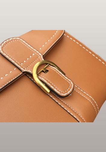 Suzanne Horseshoe Buckle Leather Medium Bag Camel
