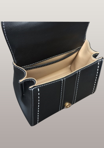 Suzanne Horseshoe Buckle Leather Small Bag Black