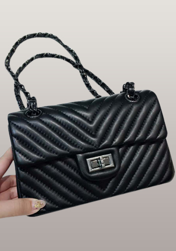 Adele Flap Mini Bag V Shape Quilted Leather Black