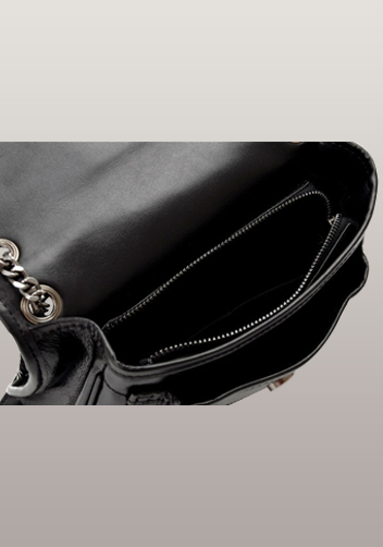 Yvonne Leather Shoulder Bag Black