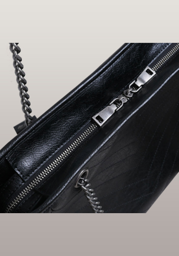 Yvonne Leather Tote Black