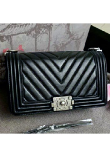 Ingrid V Shape Lamb Leather Flap Black