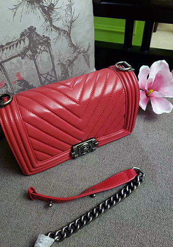 Ingrid V Shape Lamb Leather Flap Red