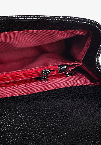 Yvonne Leather Flap Bag Black
