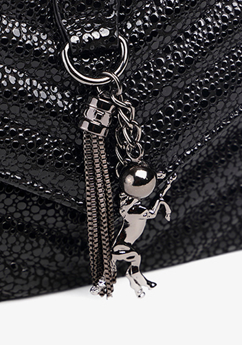 Yvonne Leather Flap Bag Black
