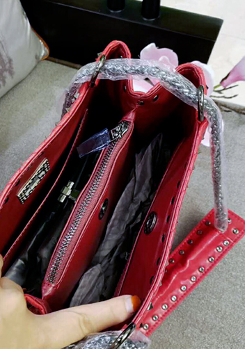 Beanie Studded Leather Shoulder Bag Red