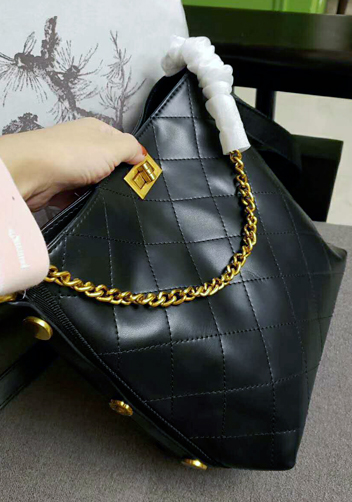 Megan Lamb Leather Shoulder Bag Black