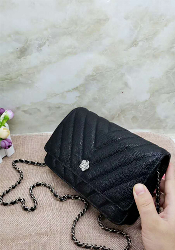 Adeline Grain Leather Grand V shape Shoulder Bag Black