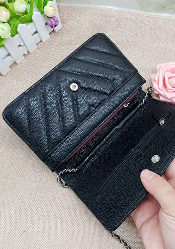 Adeline Grain Leather Grand V shape Shoulder Bag Black