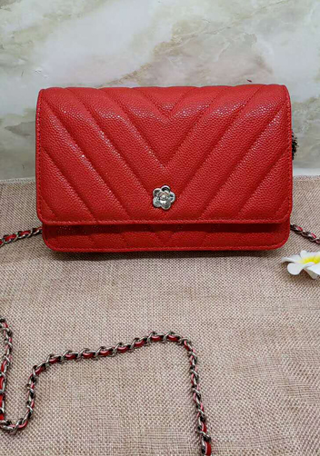 Adeline Grain Leather Grand V shape Shoulder Bag Red