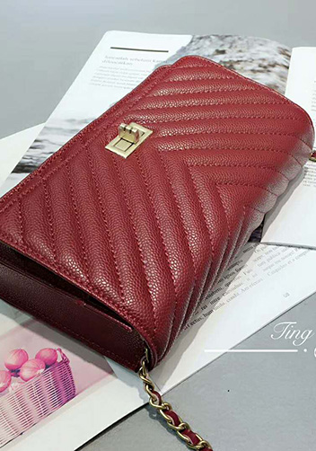 Adeline Grain Leather Shoulder Bag Burgundy