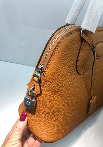 Danielle Leather Shoulder Bag Brown