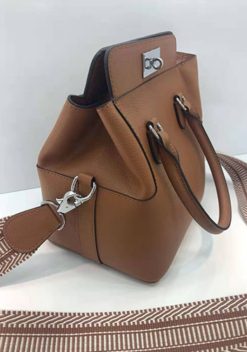 Deborah Leather Shoulder Bag Brown