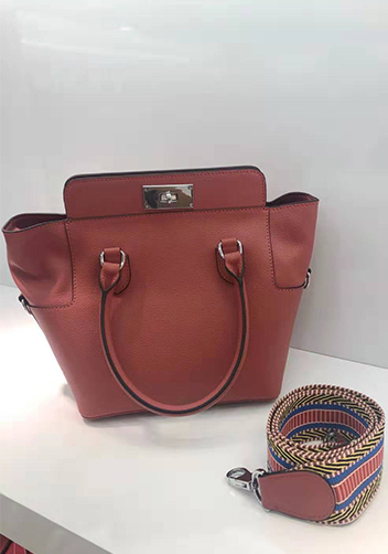 Deborah Leather Shoulder Bag Burgundy