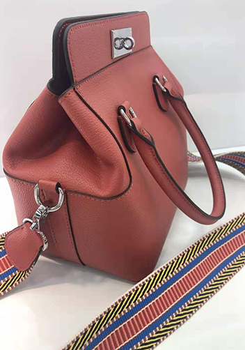 Deborah Leather Shoulder Bag Burgundy