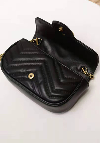 Hannah Small Flap Bag Leather CG Logo Black