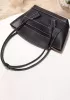 Ivonne Leather Shoulder Bag Black