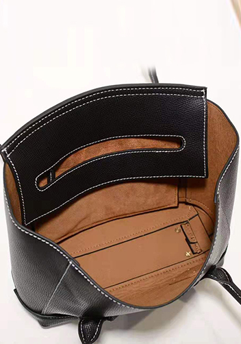 Ivonne Leather Shoulder Bag Black
