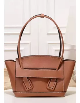Ivonne Leather Shoulder Bag Brown