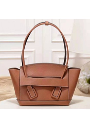 Ivonne Leather Shoulder Bag Brown