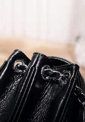 Eileen Leather Flap Shoulder Black