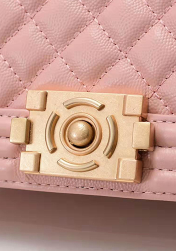 Ingrid Diamond Shape Caviar Leathar Flap Bag Pink 