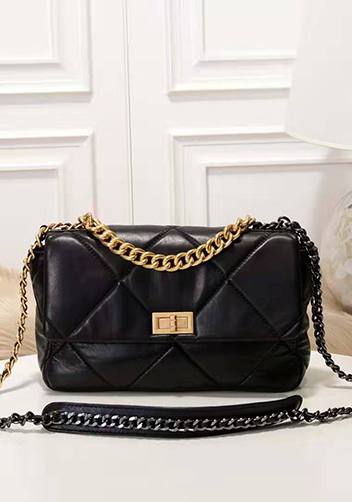 Adele Flap Medium Leather Bag Black