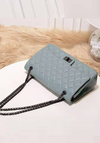 Adele Flap Medium Grain Leather Blue