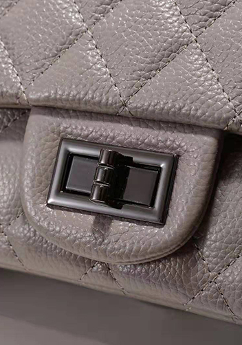 Adele Flap Medium Grain Leather Grey