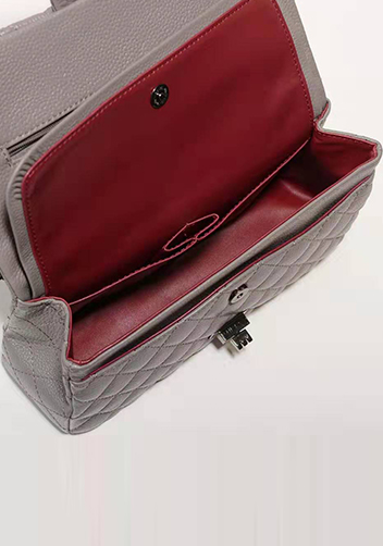 Adele Flap Medium Grain Leather Grey