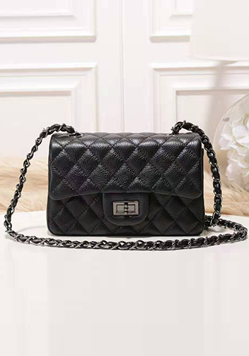 Adele Flap Small Grain Leather Black