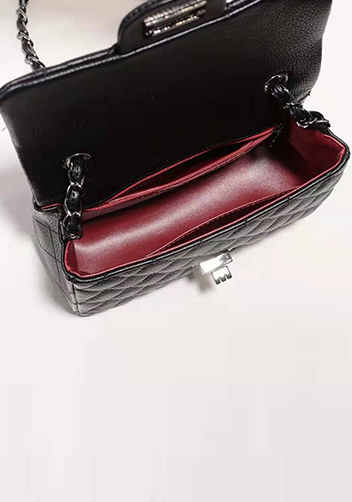Adele Flap Small Grain Leather Black