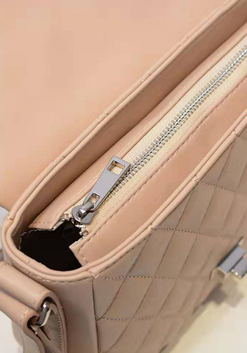 Hanna Leather Shoulder Bag Pink