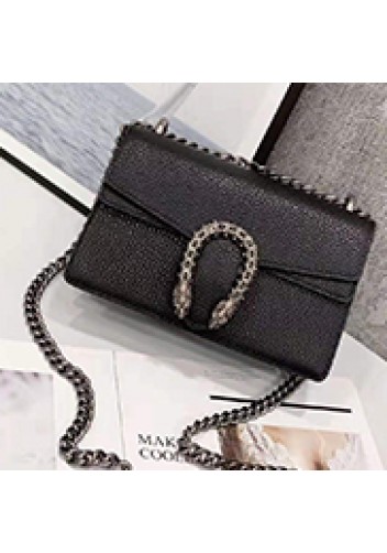 Jess Medium Leather Shoulder Bag Black