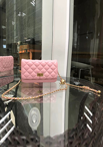 Adeline Leather Bag With Adjusting Ball Pink