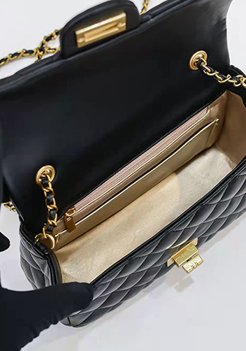 Adele Flap Small Bag With Adjusting Ball Black