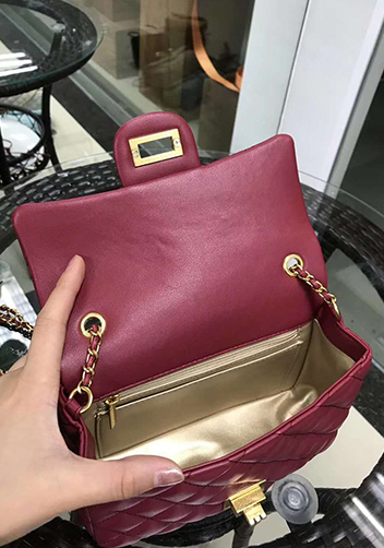 Adele Flap Small Bag With Adjusting Ball Burgundy