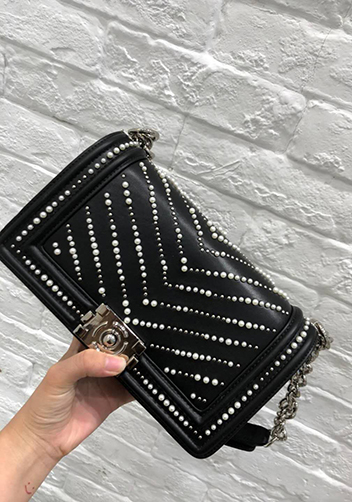 Ingrid Leather Flap Bag With Pearls Black