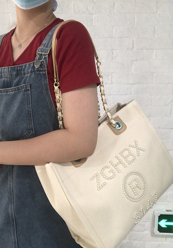 Alison Beach Shopping Large Tote Cream