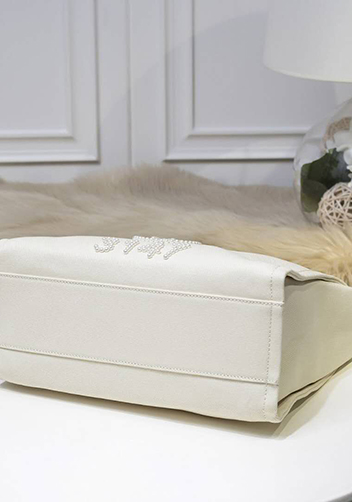 Alison Beach Shopping Medium Tote Cream