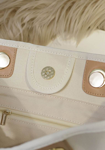 Alison Beach Shopping Medium Tote Cream
