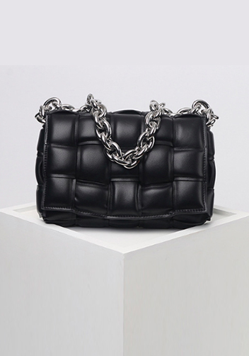 Mia Leather Chain Medium Shoulder Bag Black