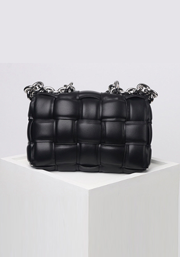 Mia Leather Chain Medium Shoulder Bag Black
