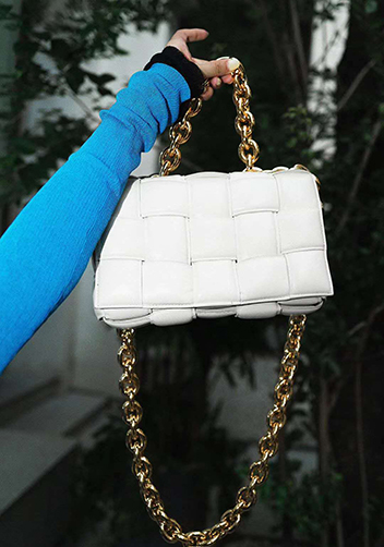 Mia Leather Chain Medium Shoulder Bag Cream